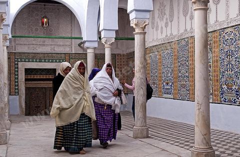 Zaouia Sidi Sahab ou mosquée du barbier le jour de Mouled, fête de la naissance du Prophète, circoncision des jeunes enfants