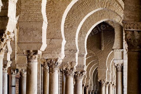 Galerie à colonnade de la grande mosquée de Kairouan
