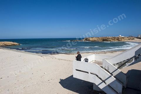 Plages et corniche au centre ville de Monastir