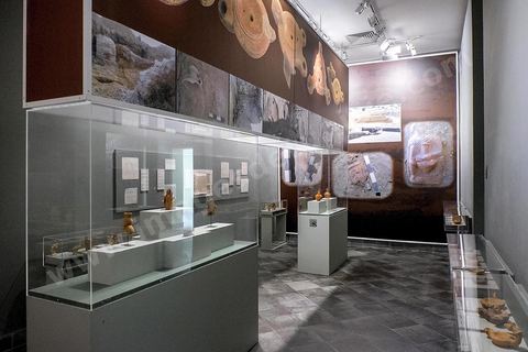 Salle funéraire punique au musée archéologique de Sousse dans la Kasbah située en haut de la medina de Sousse