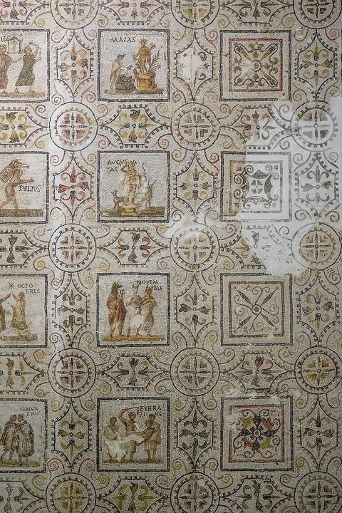 Mosaique des saisons et des mois, un calendrier illustré, El Djem, 186 x 273 cm - musée archéologique de Sousse dans la Kasbah située en haut de la medina de Sousse