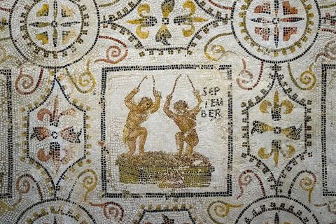 Mosaique des saisons et des mois, un calendrier illustré, El Djem, 186 x 273 cm - musée archéologique de Sousse dans la Kasbah située en haut de la medina de Sousse