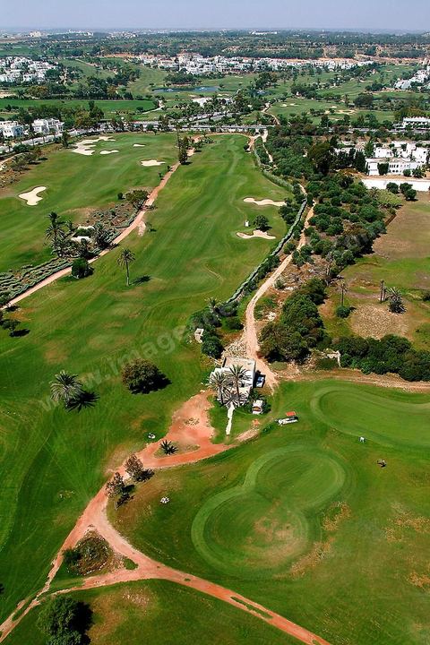 Vue aérienne du golf et zone touristique de Port El Kantaoui