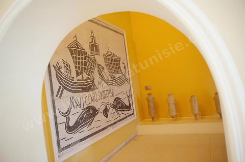 Musée archéologique de Salakta avec la fameuse mosaïque du Lion