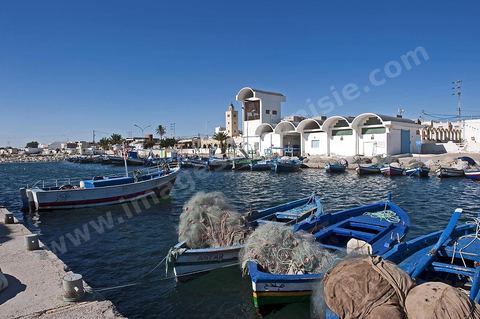 Port de p^rche de Salakta