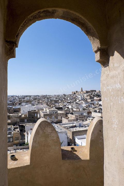 Vue générale de Sousse depuis le ribat avec en haut la Kasbah. Sousse ou la perle du Sahel. 