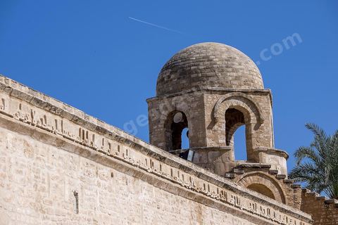 Cour intérieure de la Grande Mosquée de Sousse. Sousse ou la perle du Sahel. 