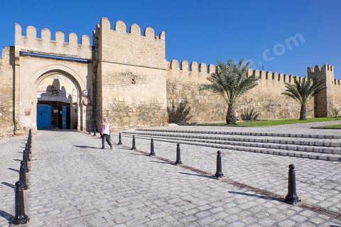Les remparts de Sousse sur la partie haute de la medina. Sousse ou la perle du Sahel. 