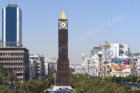 Habib Bourguiba Avenue 