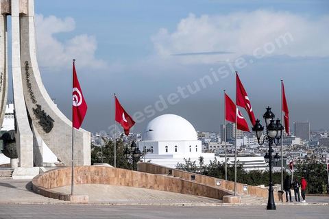 Place de la Kasbah et Mairie de Tunis