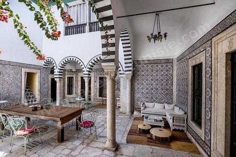 B&B Dar Ben Gacem. Dar Ben Gacem was constructed in the 17th century, and was renovated from 2010 to 2013. Today it is a 7 room Boutique Hotel. Restoration work was lead by ASMTunis and decoration and furnishing shows the Tunisian traditional arts & crafts.