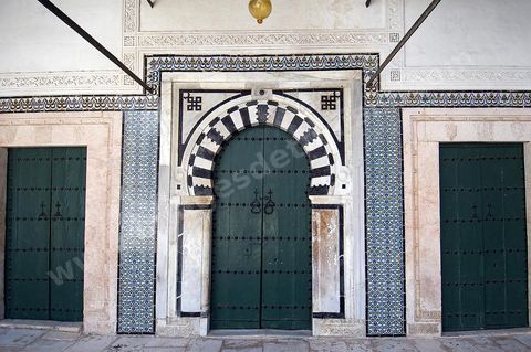 La Medersa Slimaniya dans la medina de Tunis
