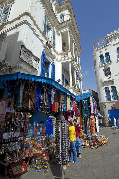 Porte de France et Place de Victoire - entrée nord de la médina de Tunis