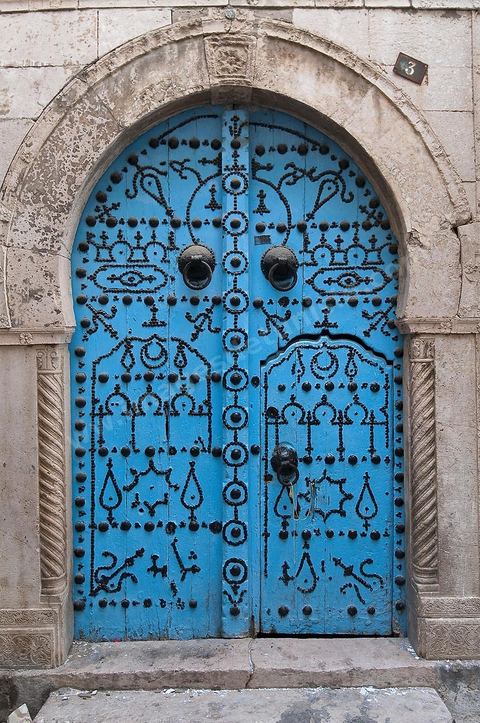 Ruelles de la medina de Tunis, rue, ambiance dans la medina de Tunis