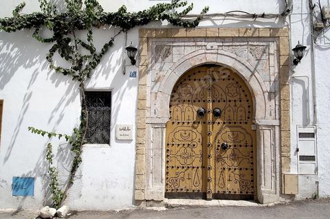 Ruelles de la medina de Tunis, rue, ambiance dans la medina de Tunis