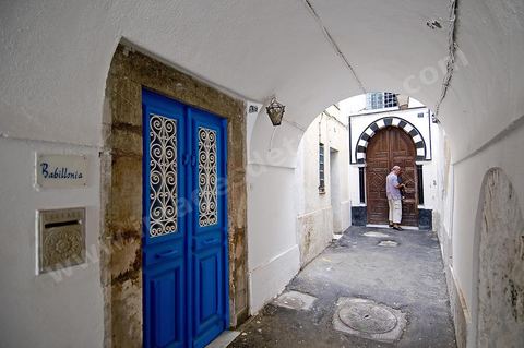 Ruelles de la medina de Tunis, rue, ambiance dans la medina de Tunis