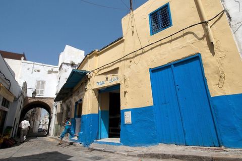 Ruelles de la medina de Tunis, rue, ambiance dans la medina de Tunis
