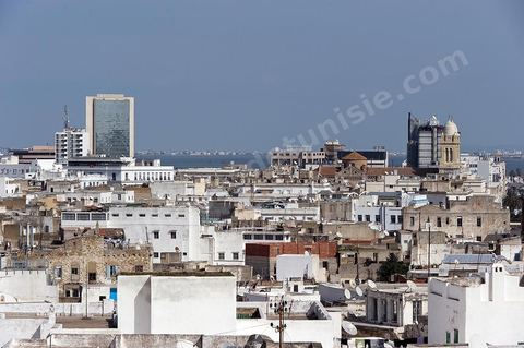 Depuis les toits de la medina vue sur la medina de Tunis 