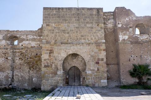 Le Fort de la Goulette appellé « El Karraka ». Un imposant monument historique datant du 15ème siècle, époque du dernier sultan hafsides.