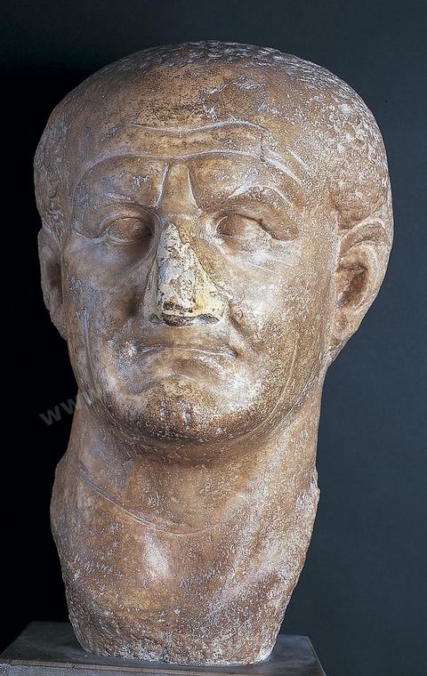 Buste de Vespasien, I ap JC, Bulla Regia, musee du Bardo