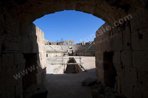 Amphithéâtre sur le site archéologique romain de Uthina / Oudna dans la région de Mornag banlieue sud de Tunis