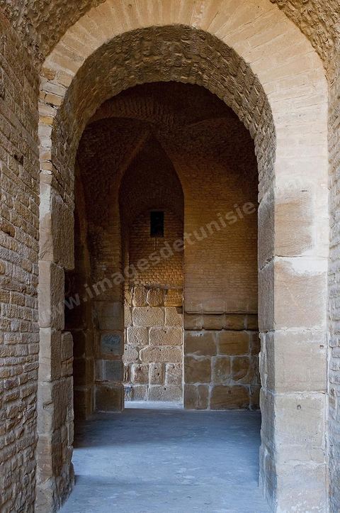 Sous sol du temple au capitol sur le site archéologique romain de Uthina / Oudna dans la région de Mornag banlieue sud de Tunis