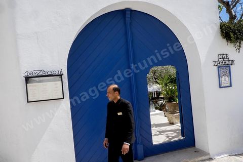 Entrée du Restaurant Dar Zarrouk au coeur du village de Sidi Bou Saïd